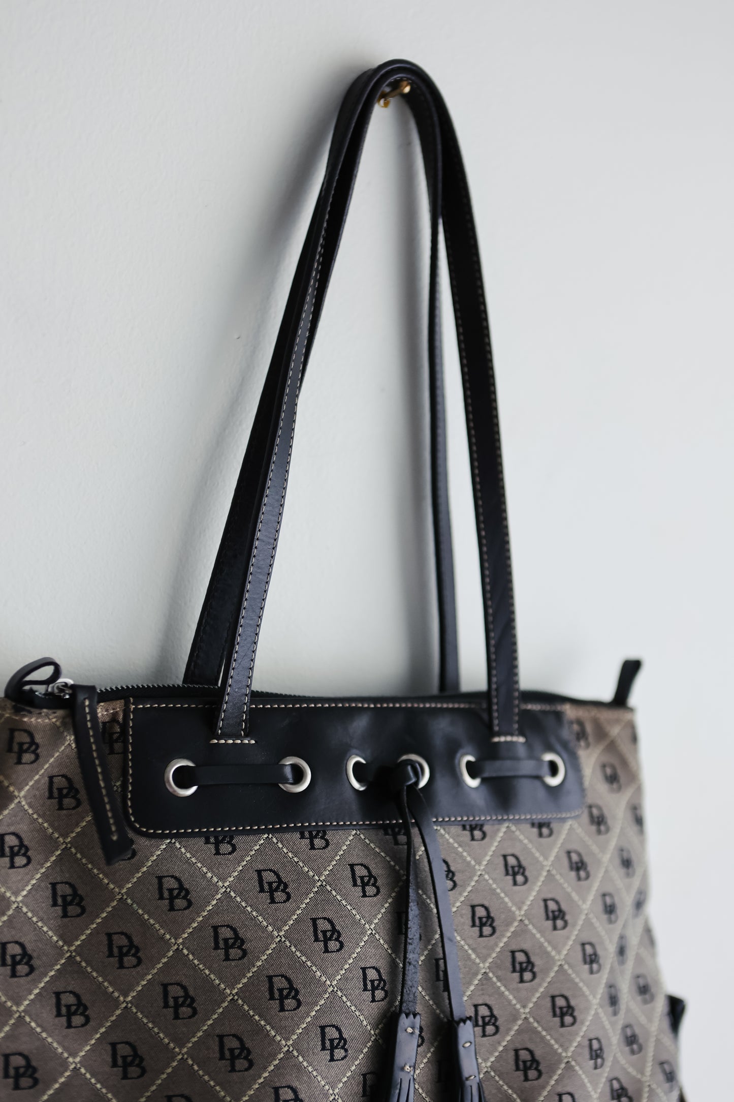 vintage Dooney and Bourke handbag