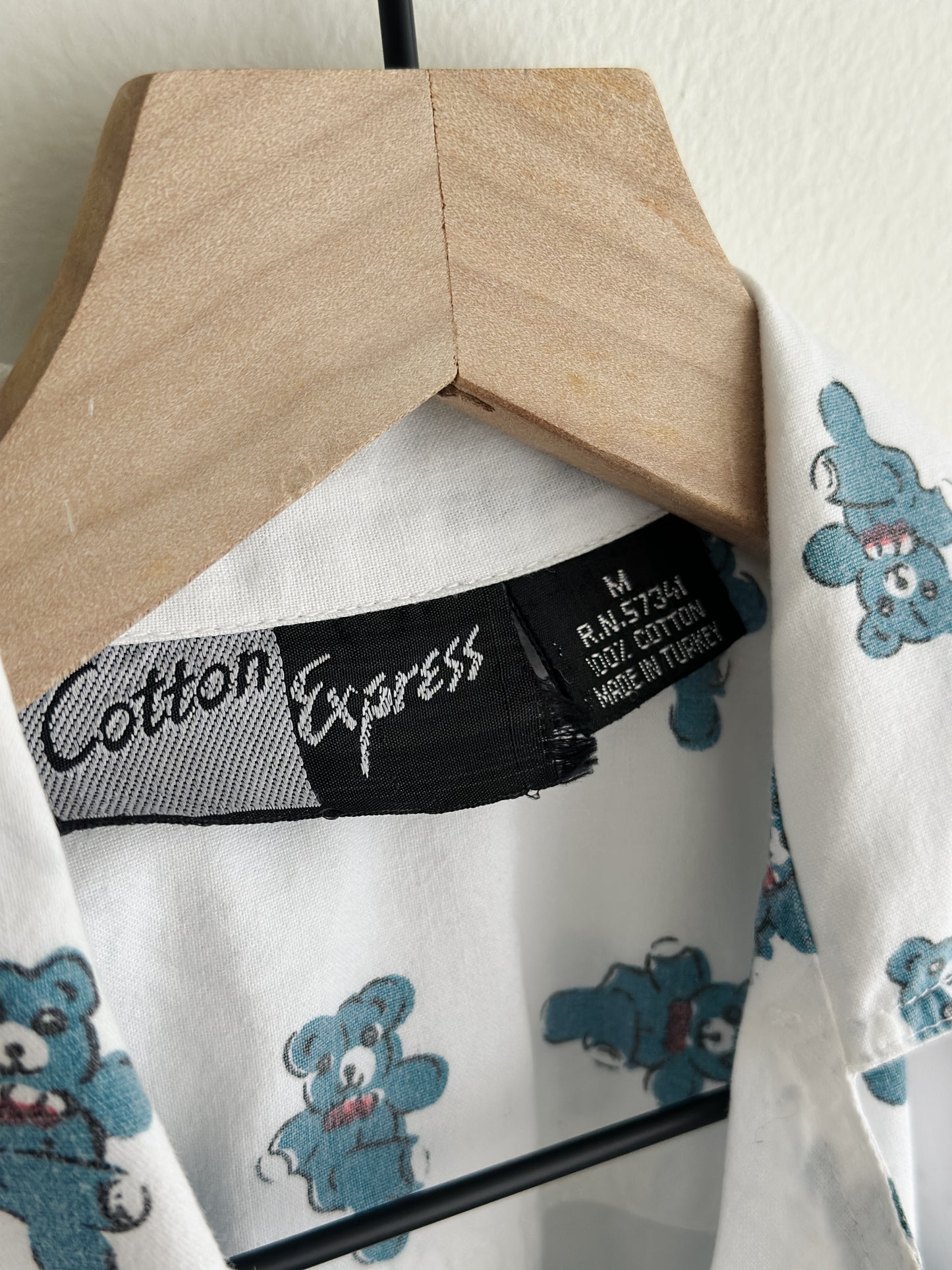 vintage bear print cotton shirt (M)