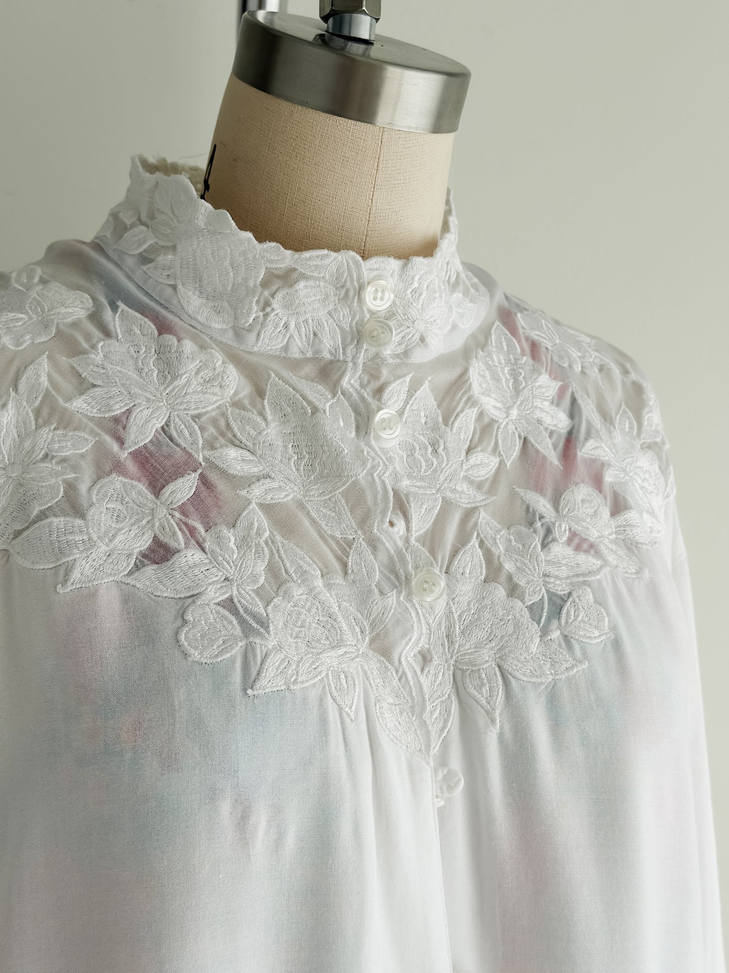 vintage white layering blouse (L)