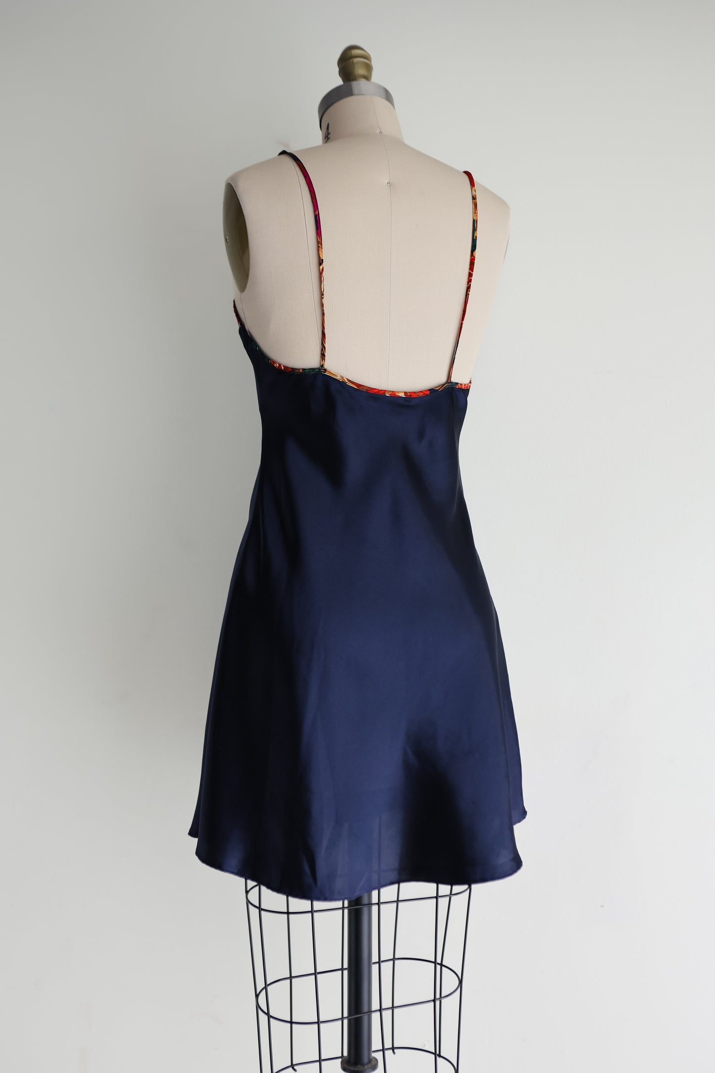 vintage navy chemise slip dress (S)