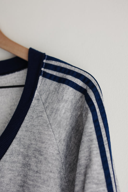 vintage grey raglan sweatshirt (M)