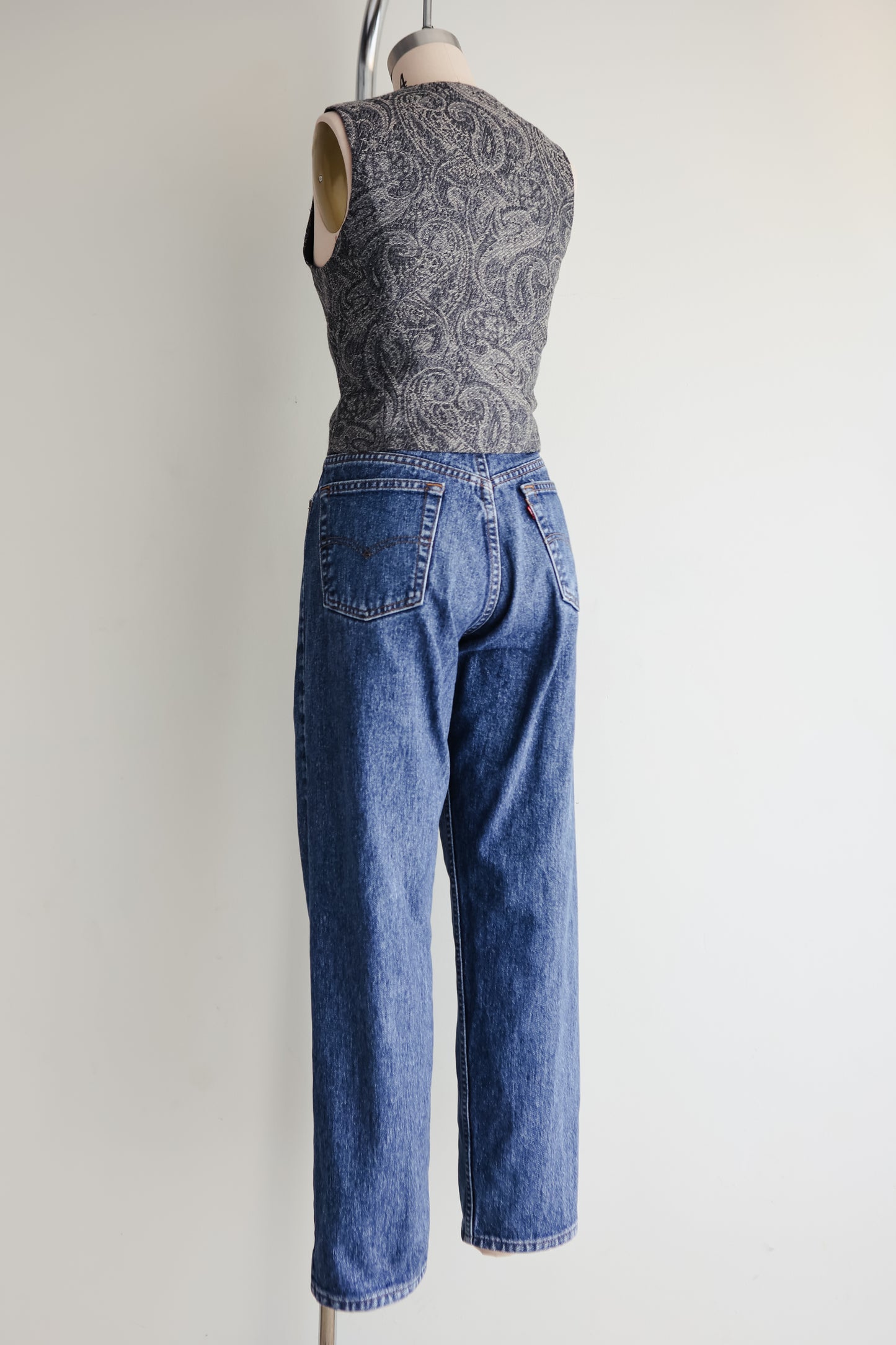 vintage levis 554 jeans (S/M)