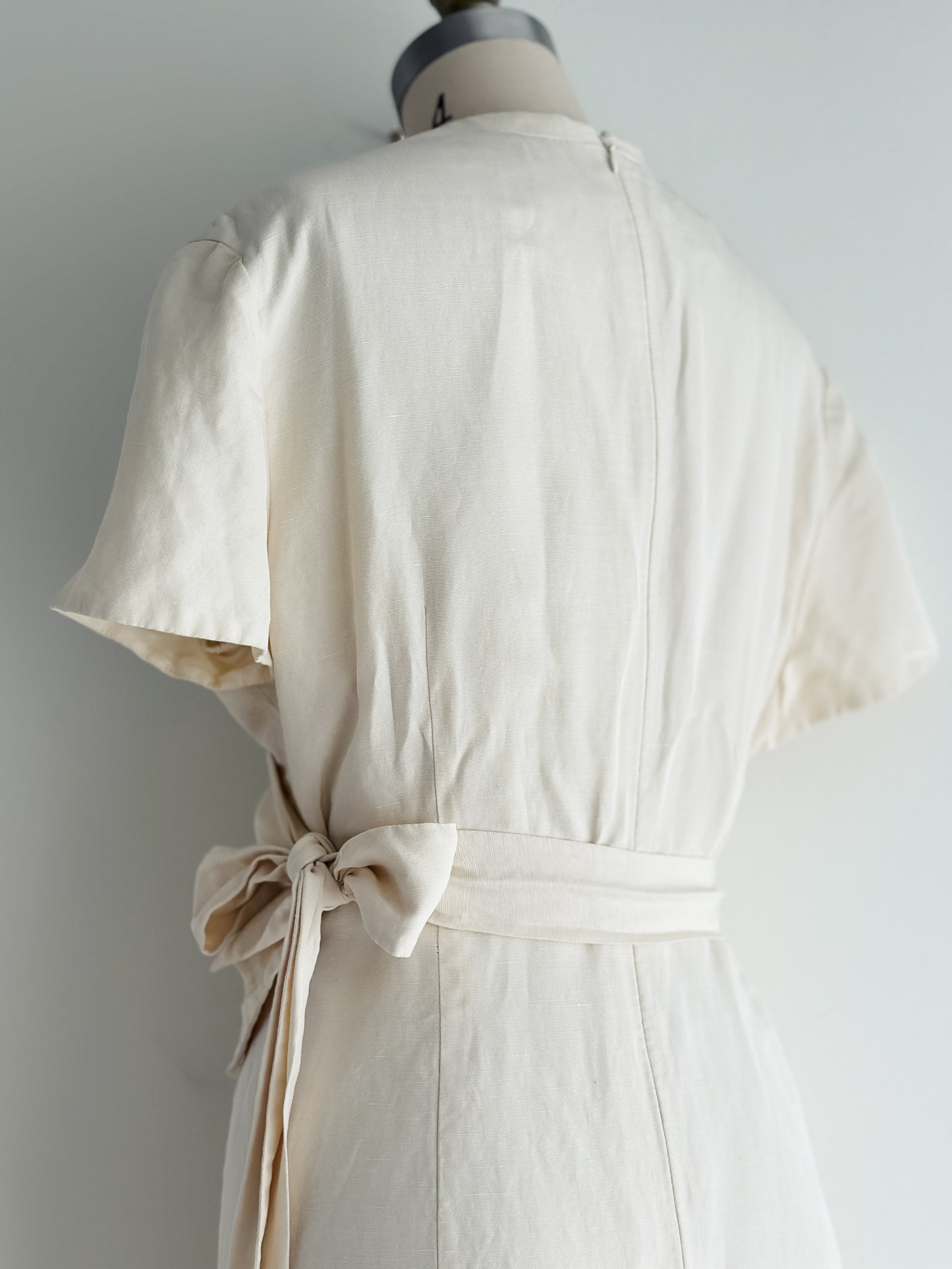 vintage cream silk wrap dress (M)