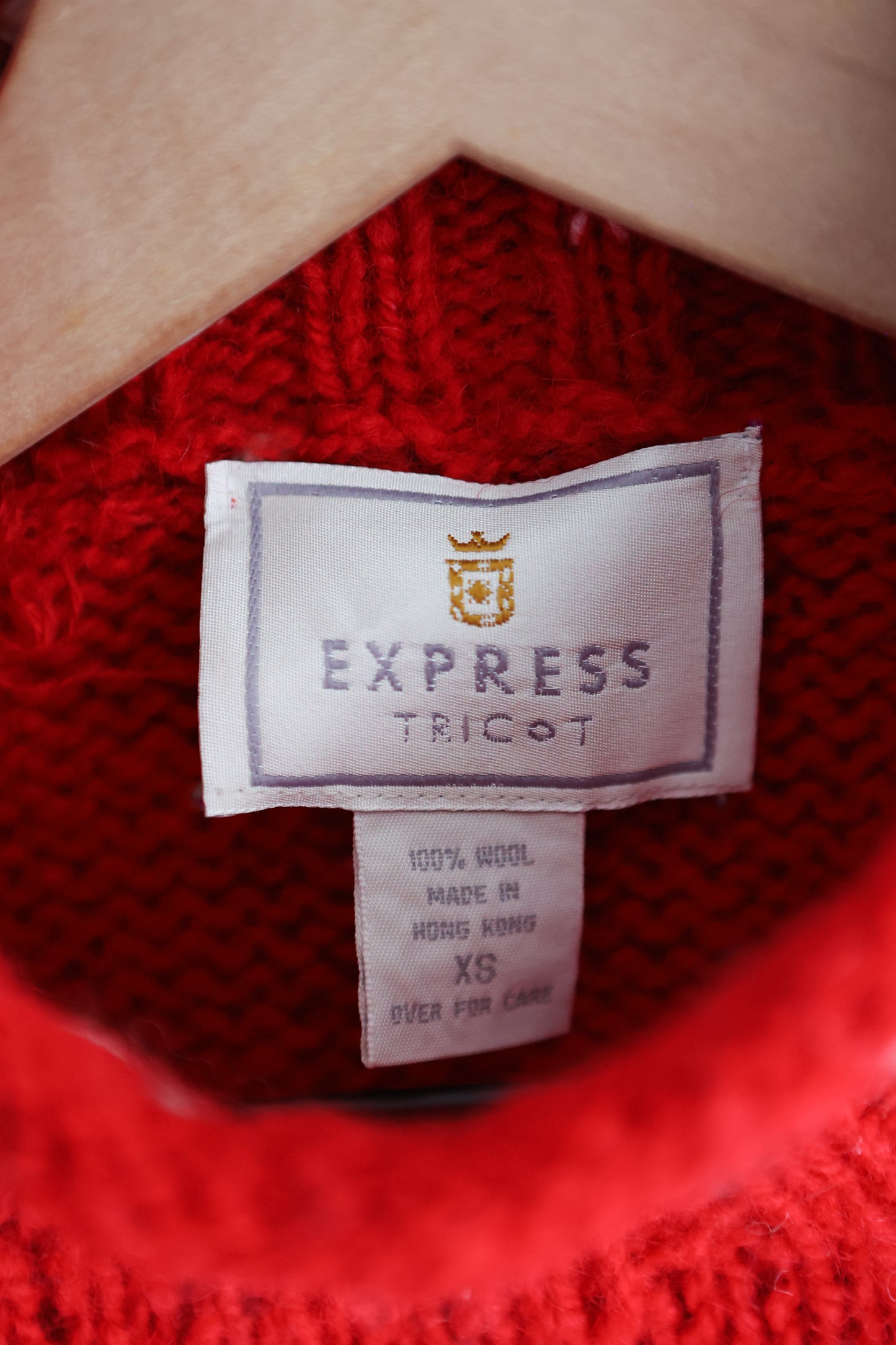 vintage hand knit wool sweater (S)