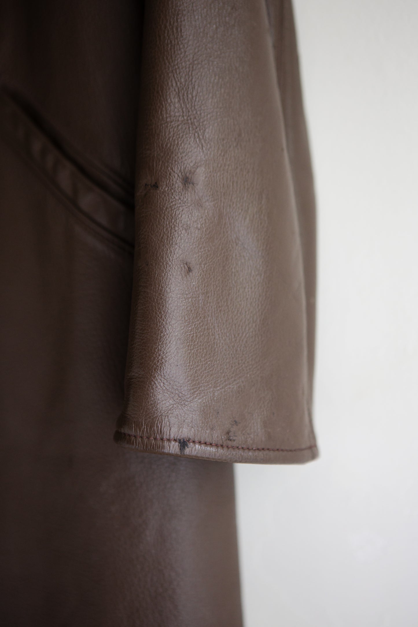 vintage soft leather coat (M)