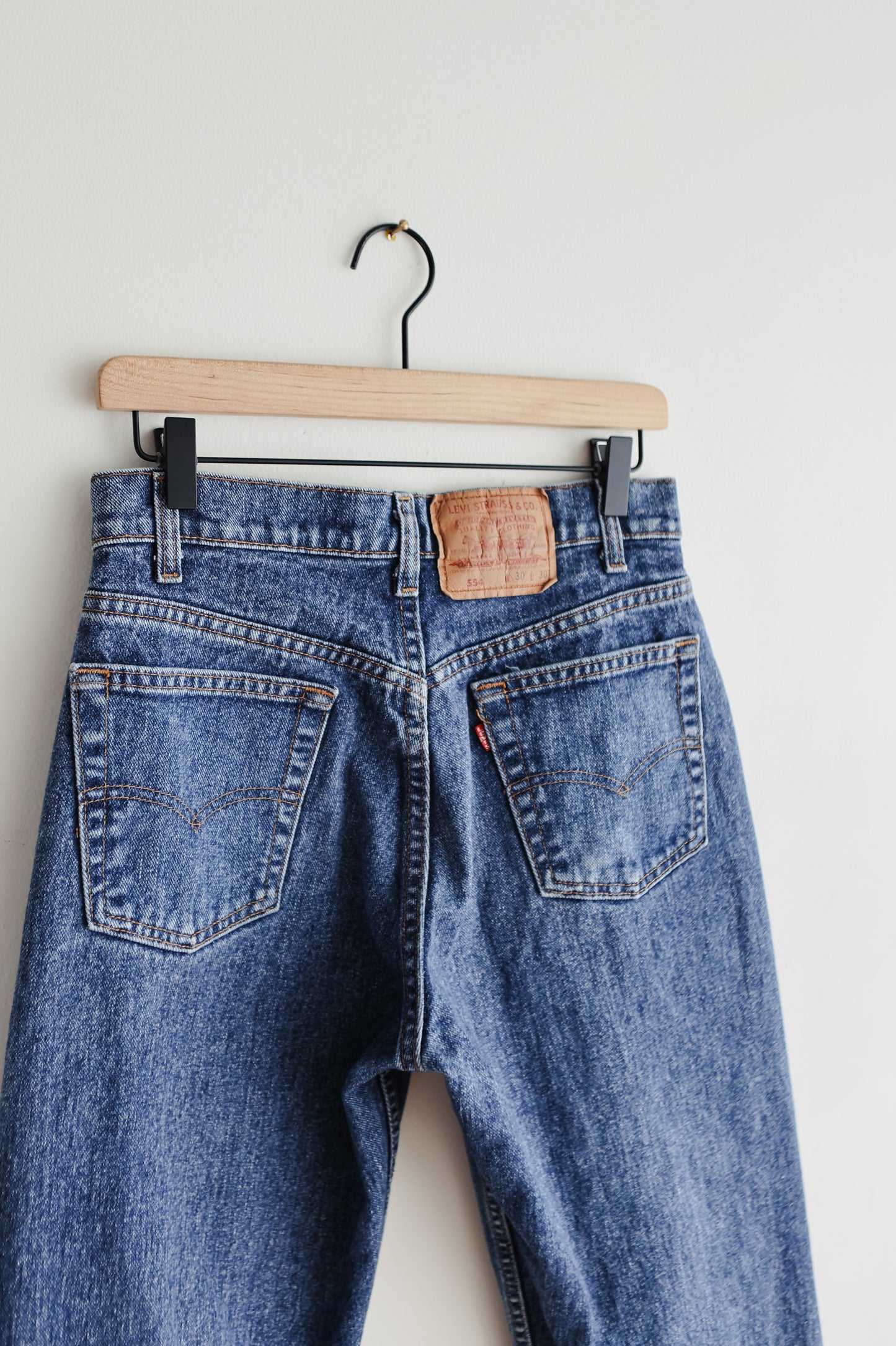 vintage levis 554 jeans (S/M)