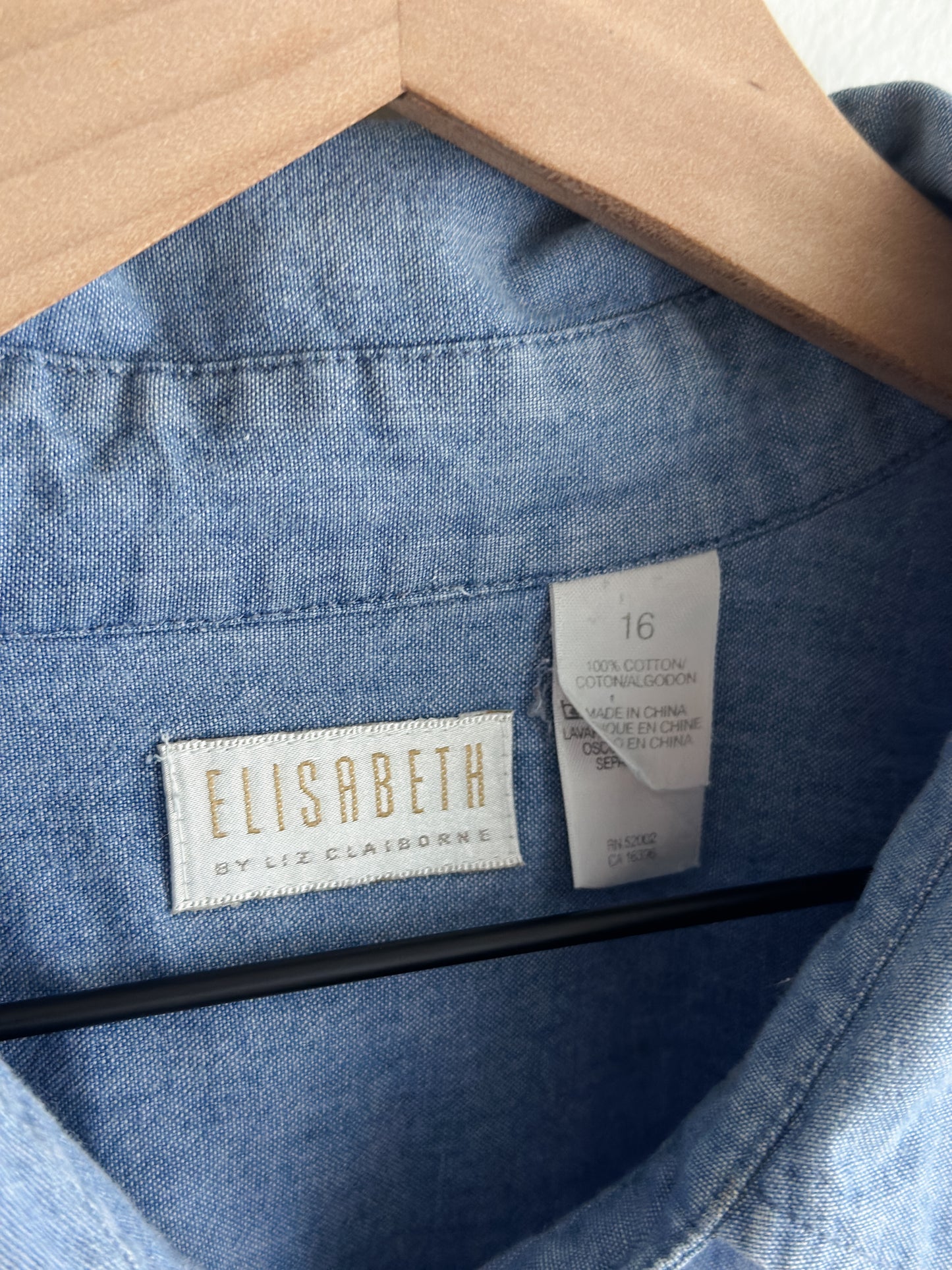 vintage chambray shirt (L)
