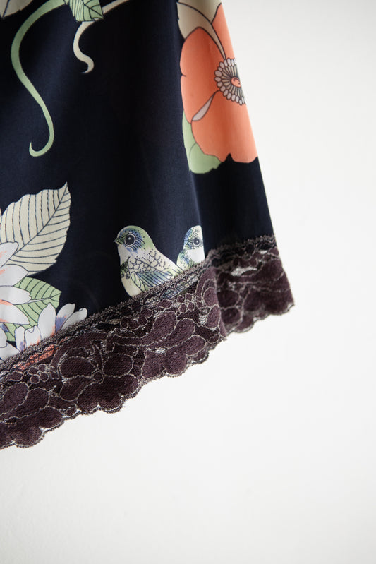 vintage lace pajama shorts (M)