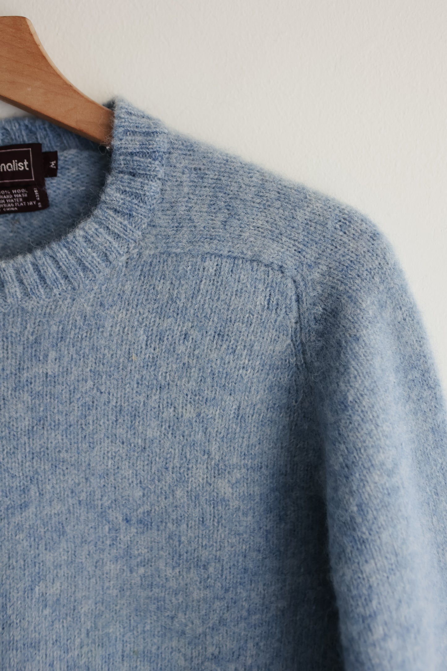 vintage light blue shetland sweater (S)