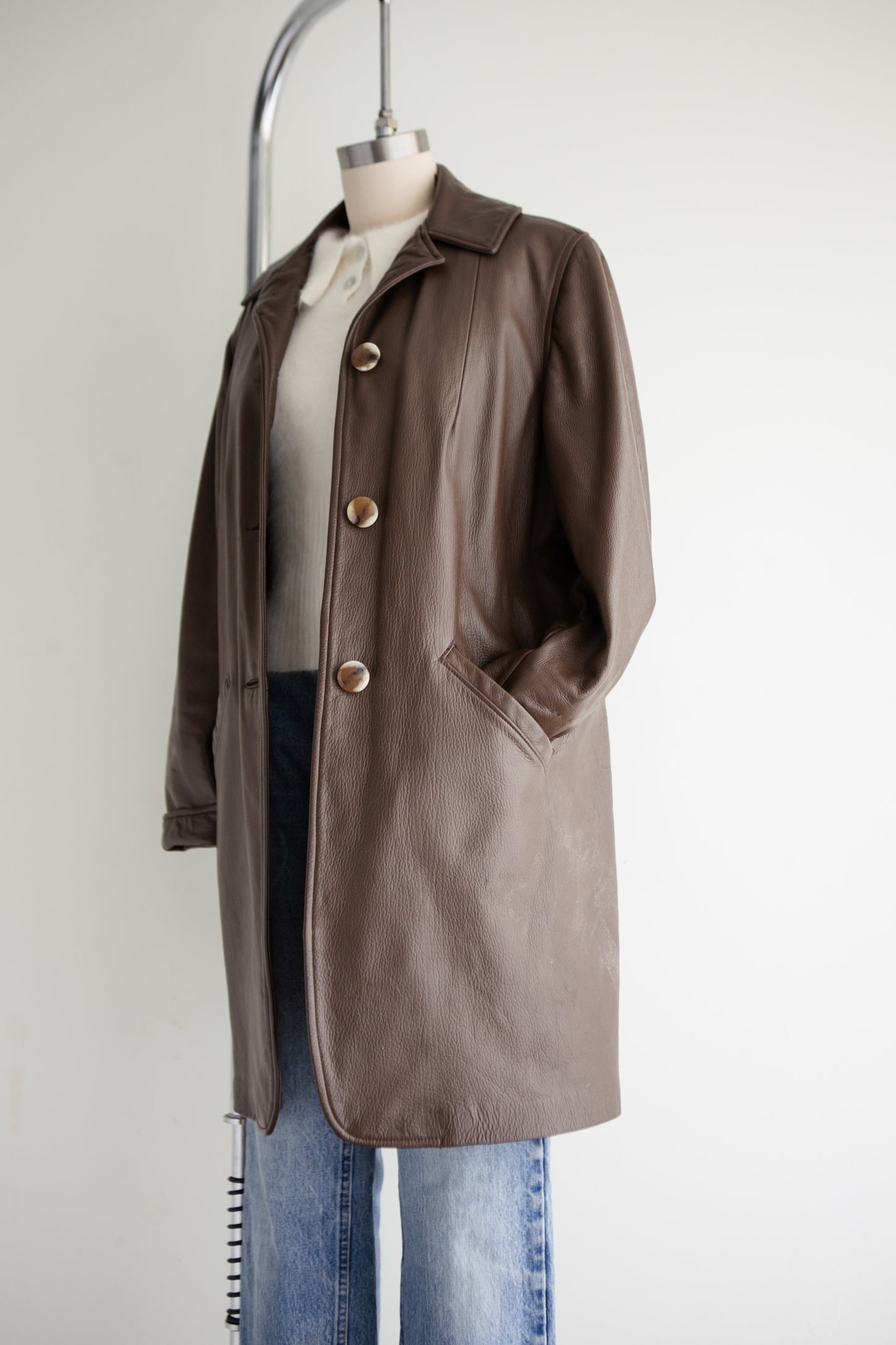 vintage soft leather coat (M)