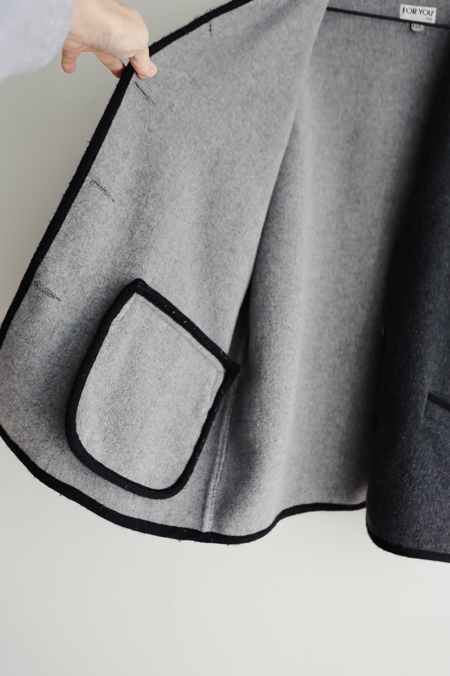 vintage charcoal fleece jacket (M/L)