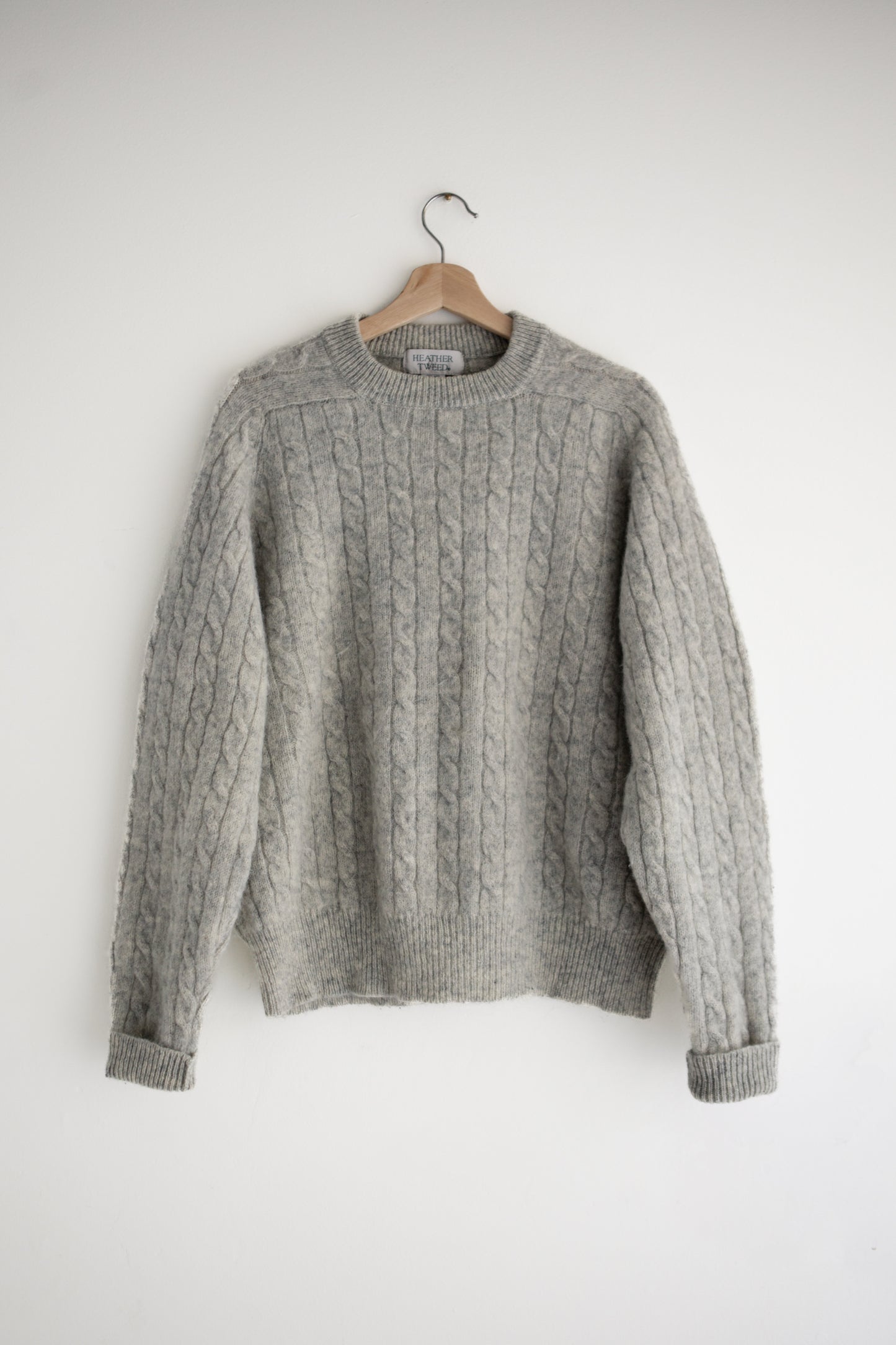 vintage heathered cableknit wool sweater (M)