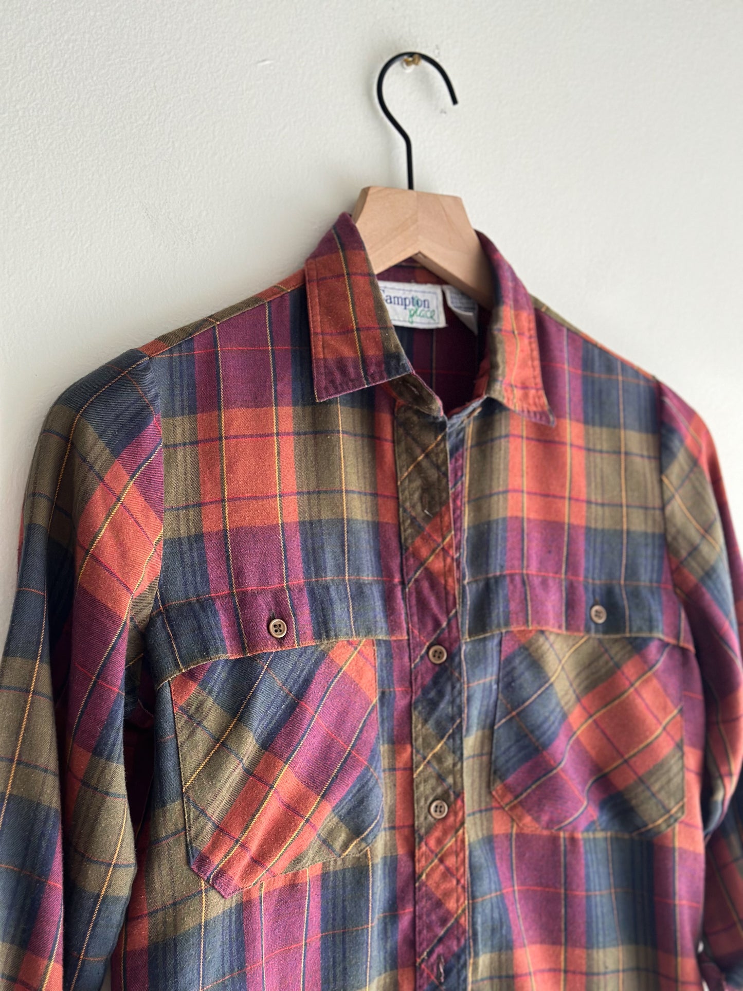 vintage plaid flannel shirt (XS)