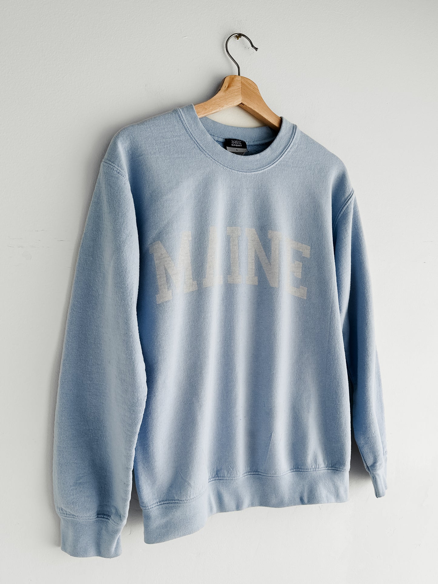 vintage Maine sweatshirt (S/M)