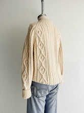 Load image into Gallery viewer, vintage Irish fisherman cardigan (M)
