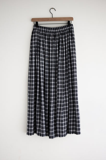 vintage plaid skirt (M)
