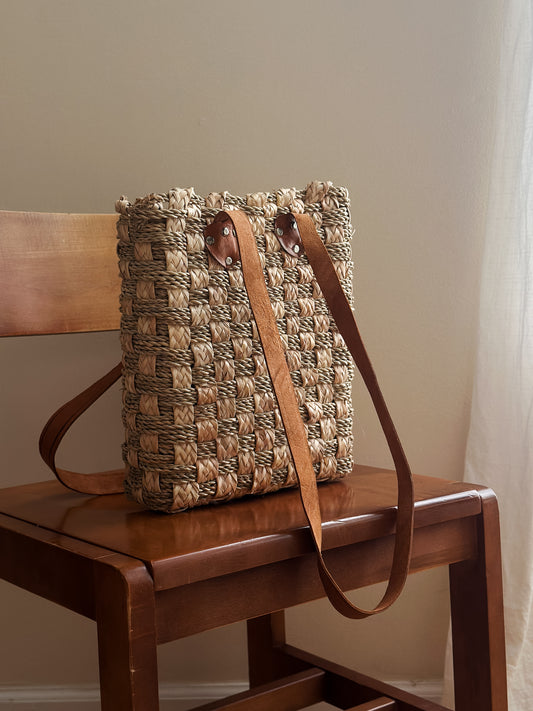 vintage seagrass basketweave tote
