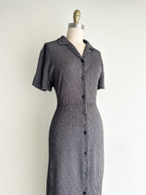 Load image into Gallery viewer, vintage crepe dress (M)
