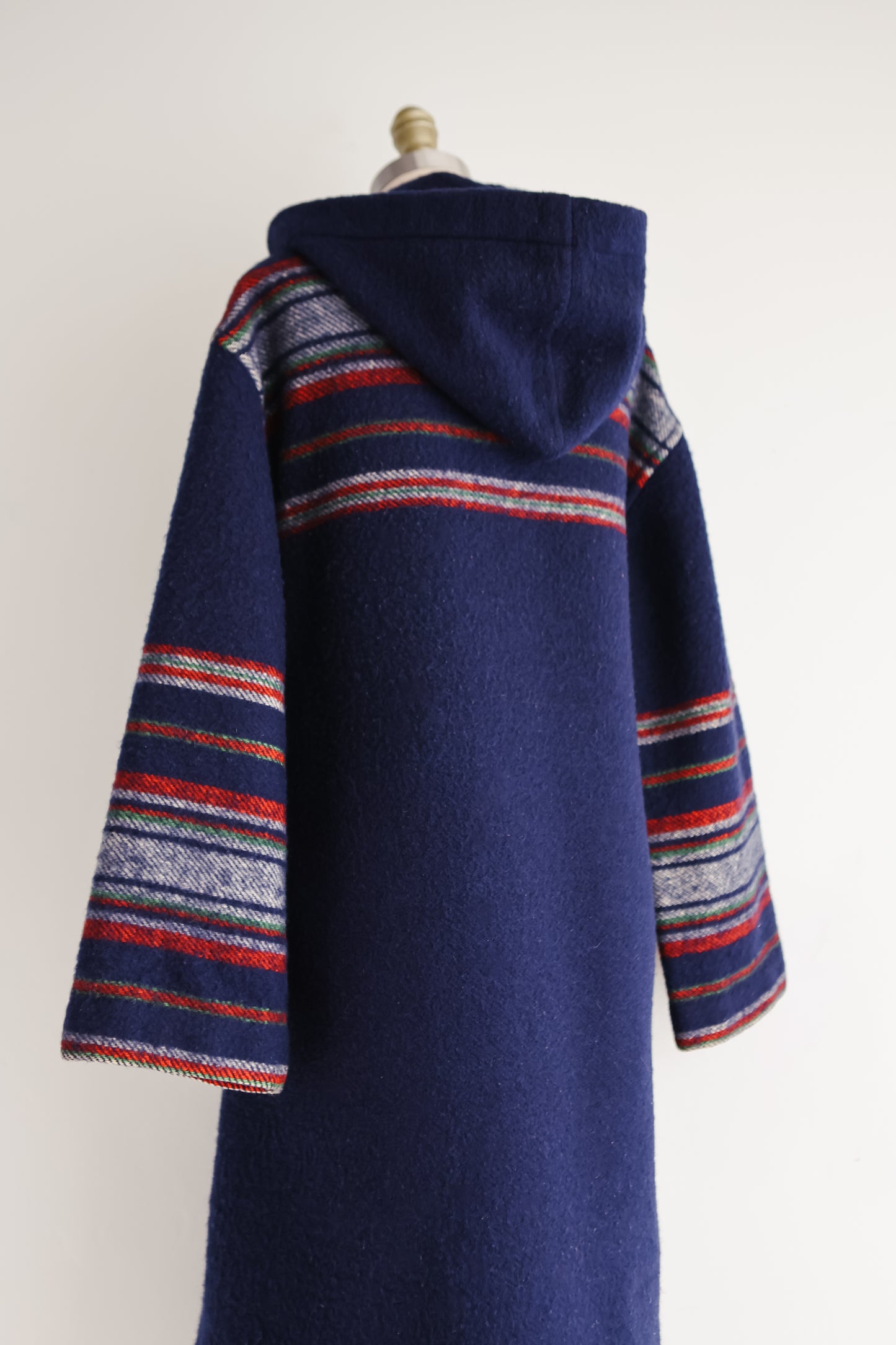 vintage wool hooded blanket coat (S)