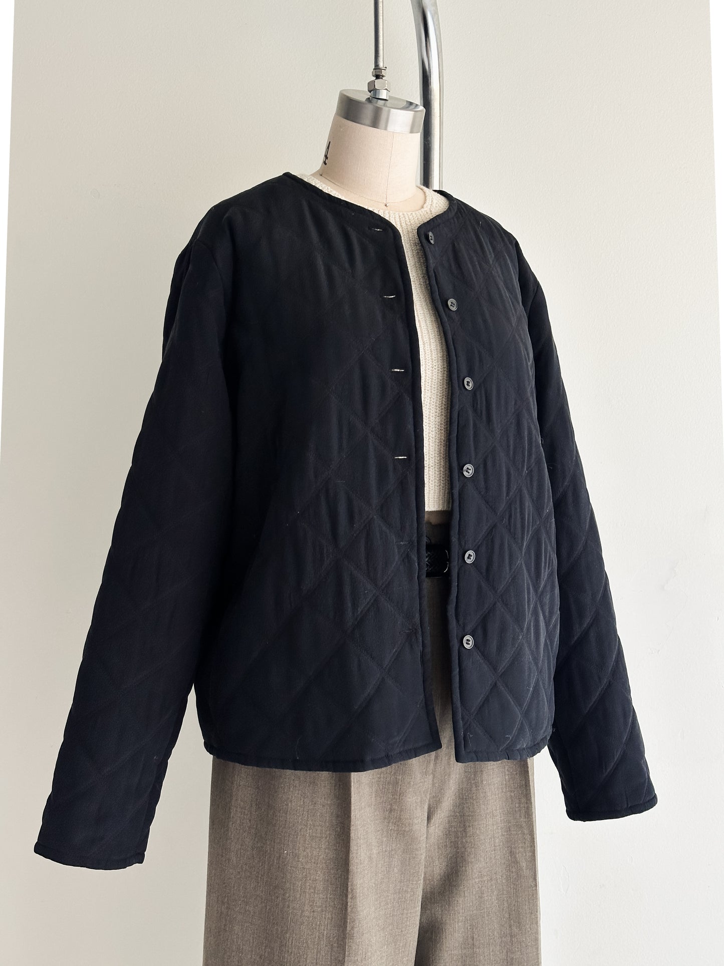 vintage black silk quilted jacket (M)