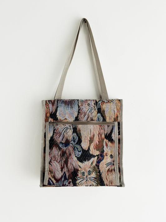 vintage cats tapestry tote bag