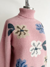 Load image into Gallery viewer, vintage flower power knit sweater (M)
