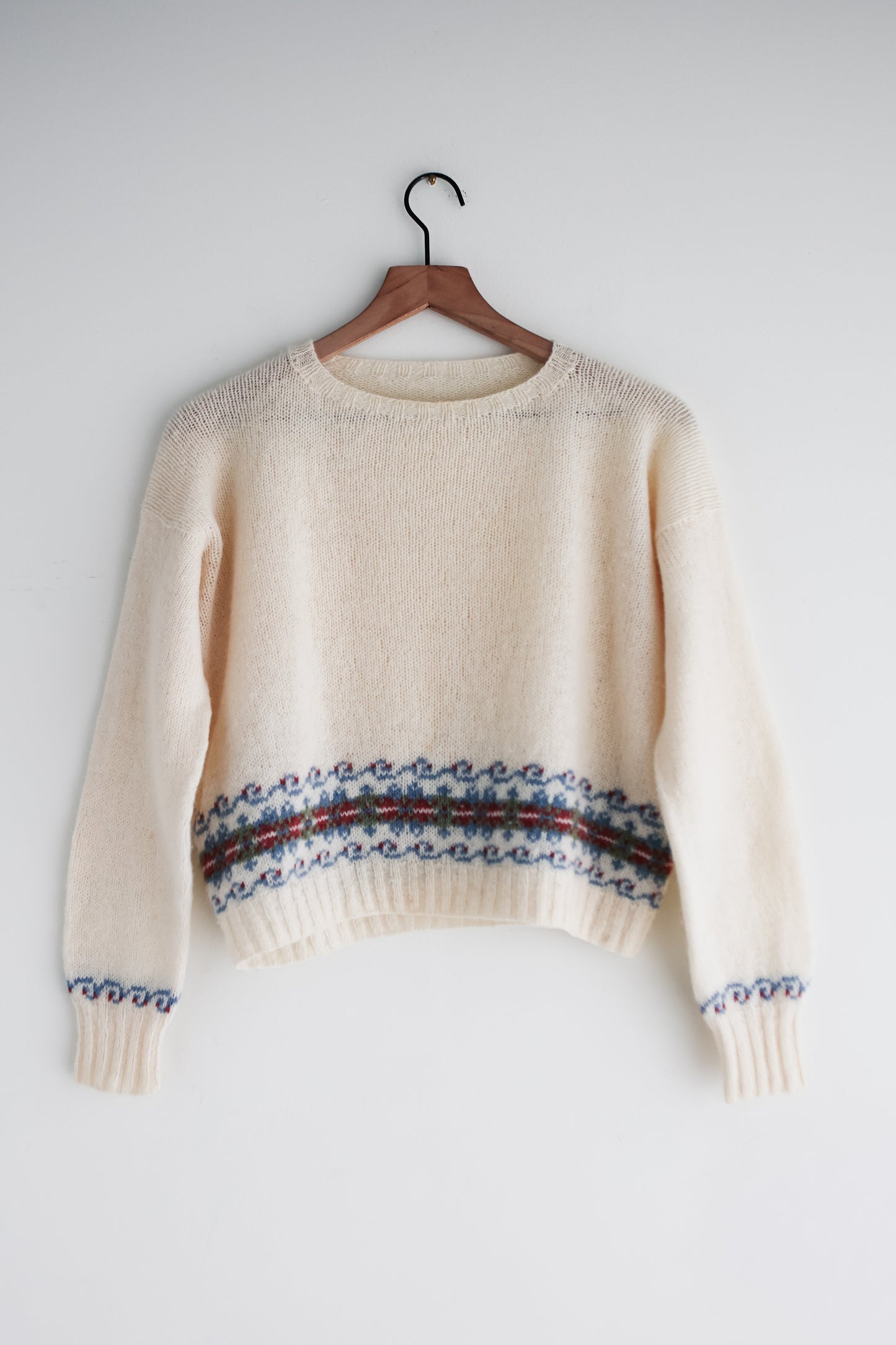 vintage cropped wool sweater (M)