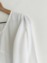 Load image into Gallery viewer, vintage cotton nightgown (S)
