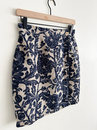vintage linen wrap skirt (S/M)