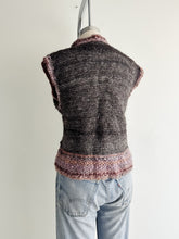 Load image into Gallery viewer, vintage hand knit wool top (S)
