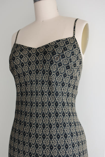vintage silk slip dress (S/M)