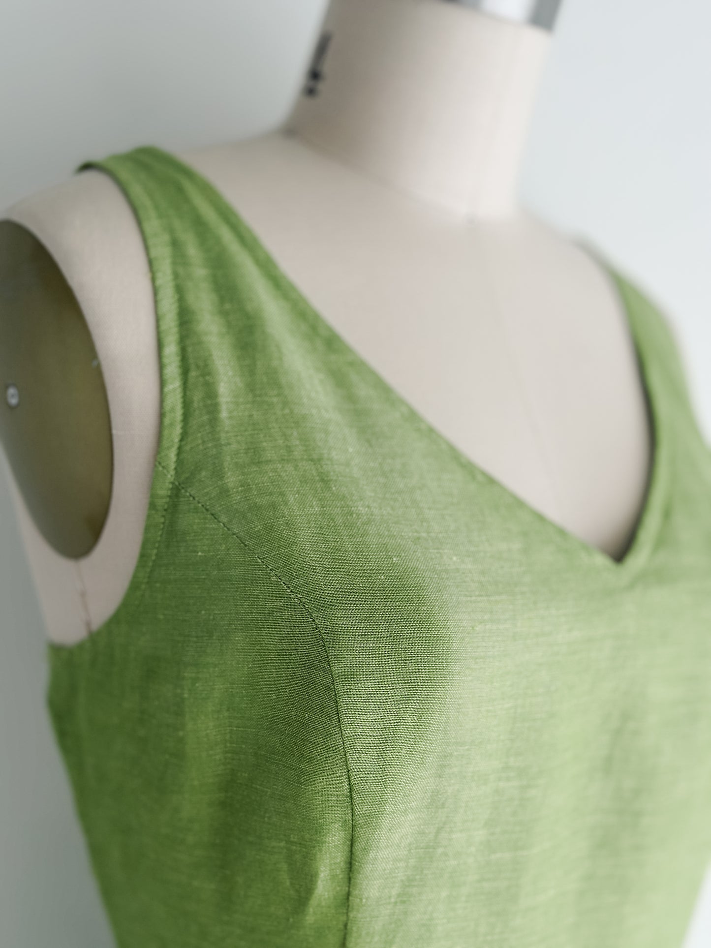 vintage lime linen dress (M)