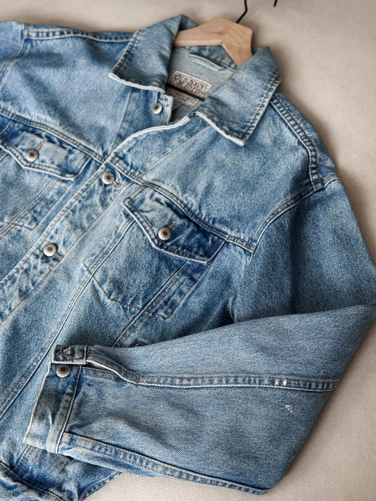 vintage early Old Navy oversized jean jacket (M)
