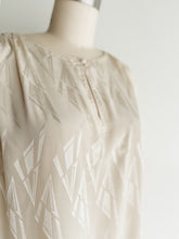 Load image into Gallery viewer, vintage champagne satin cocoon dress (M/L)
