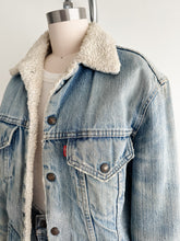 Load image into Gallery viewer, vintage Levis shearling jean jacket (S/M)
