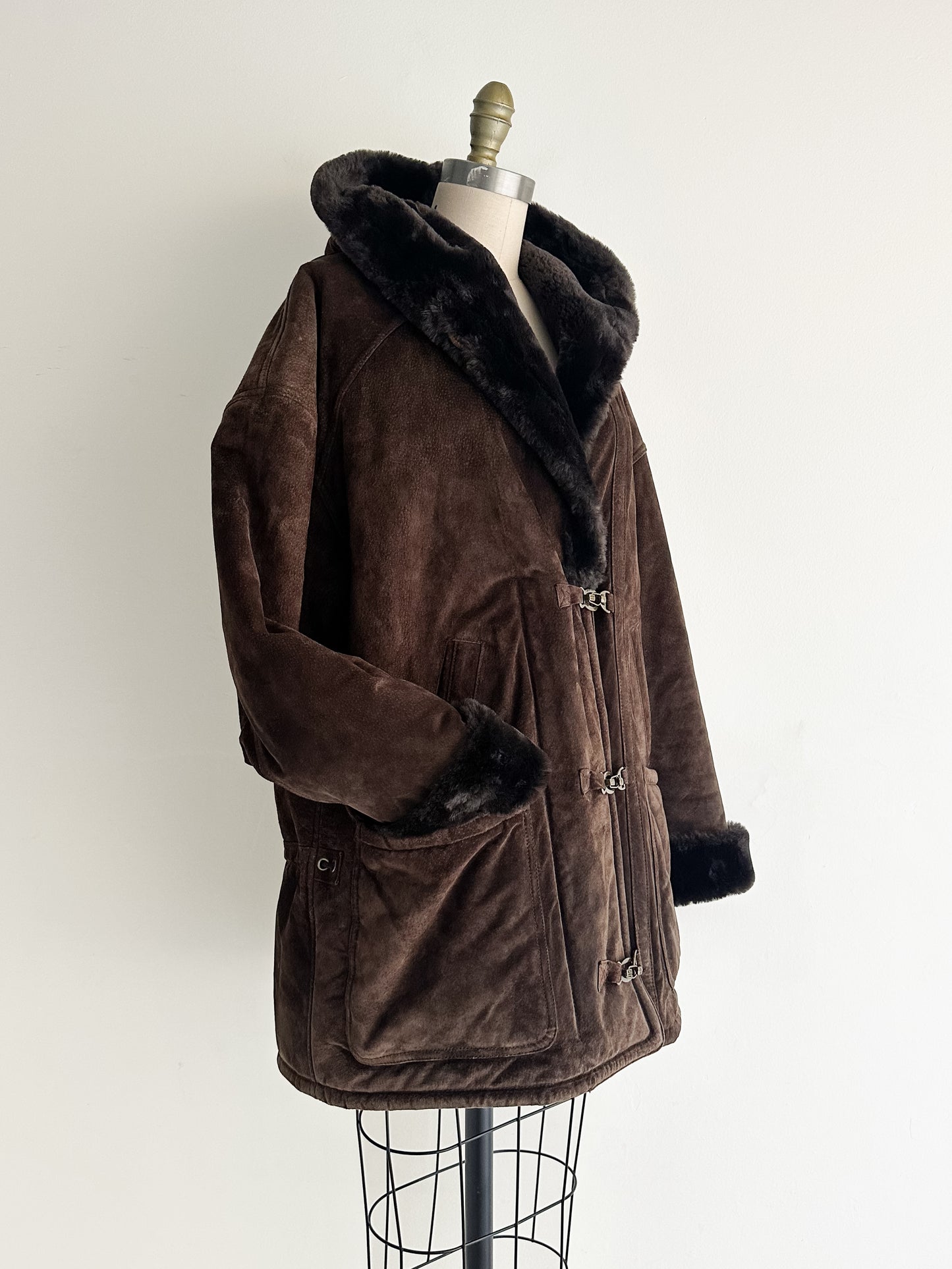 vintage brown suede sherpa coat (M/L)