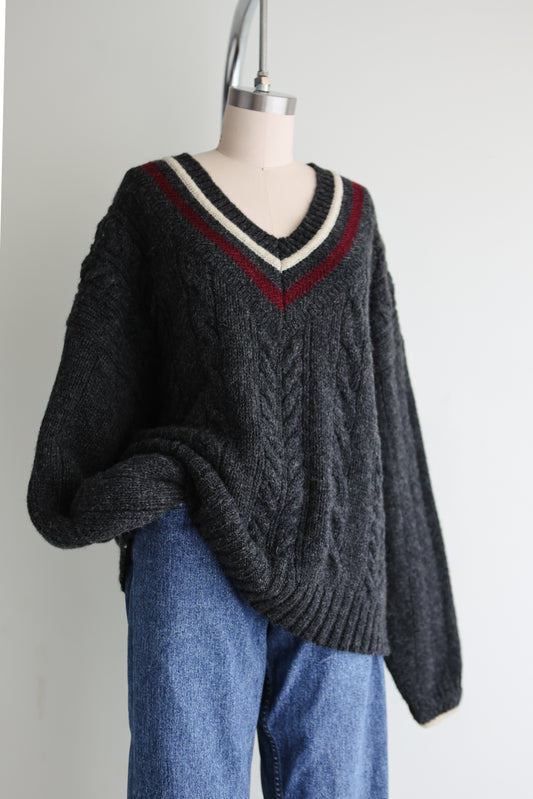 vintage charcoal wool sweater (L)