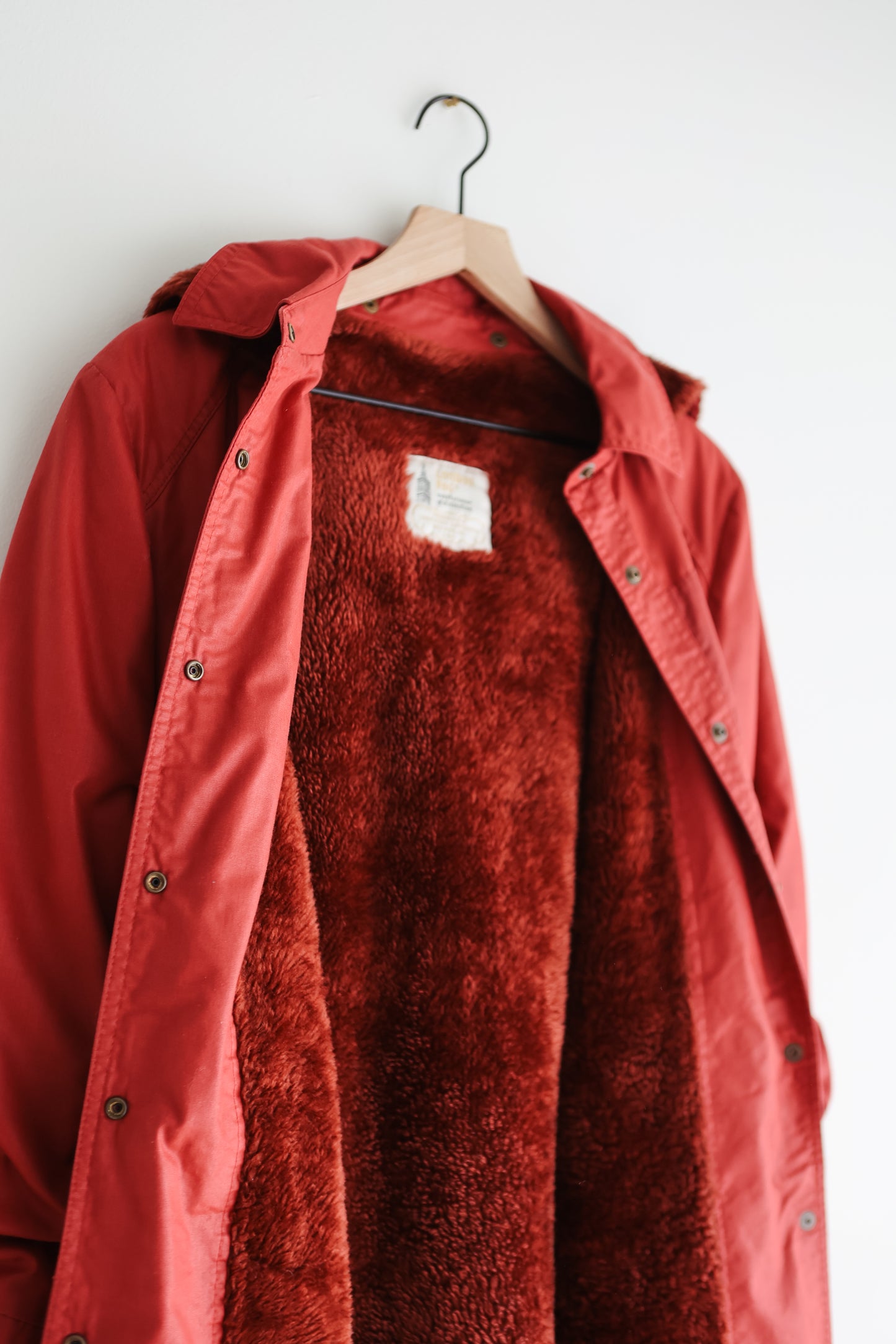 vintage brick red hooded jacket (S)