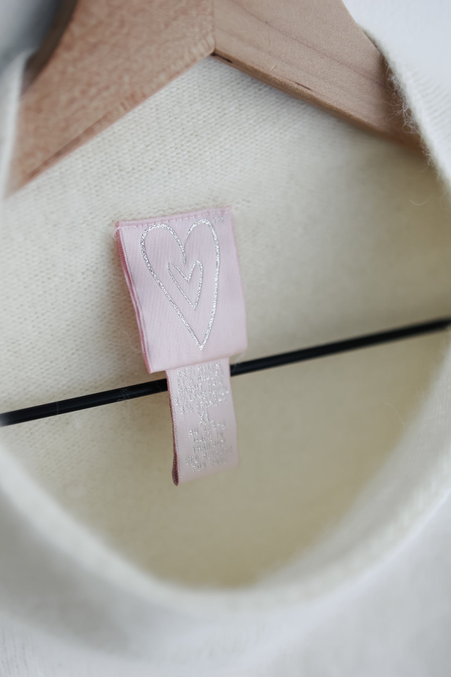 vintage angora cloud sweater (M)