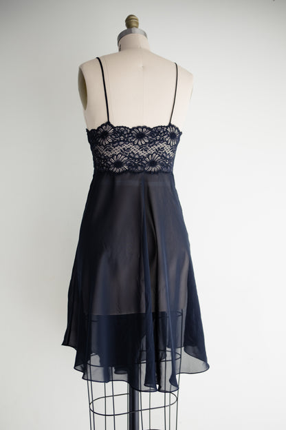 vintage navy sheer slip (M)
