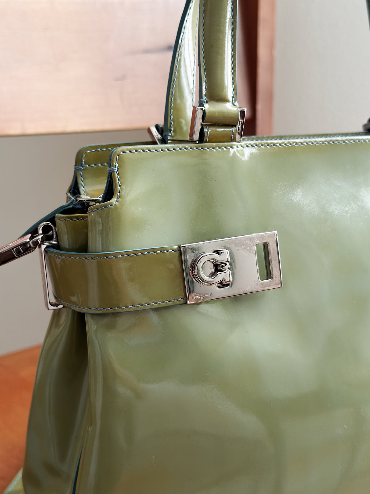 vintage Ferregamo pistachio Gancini tote