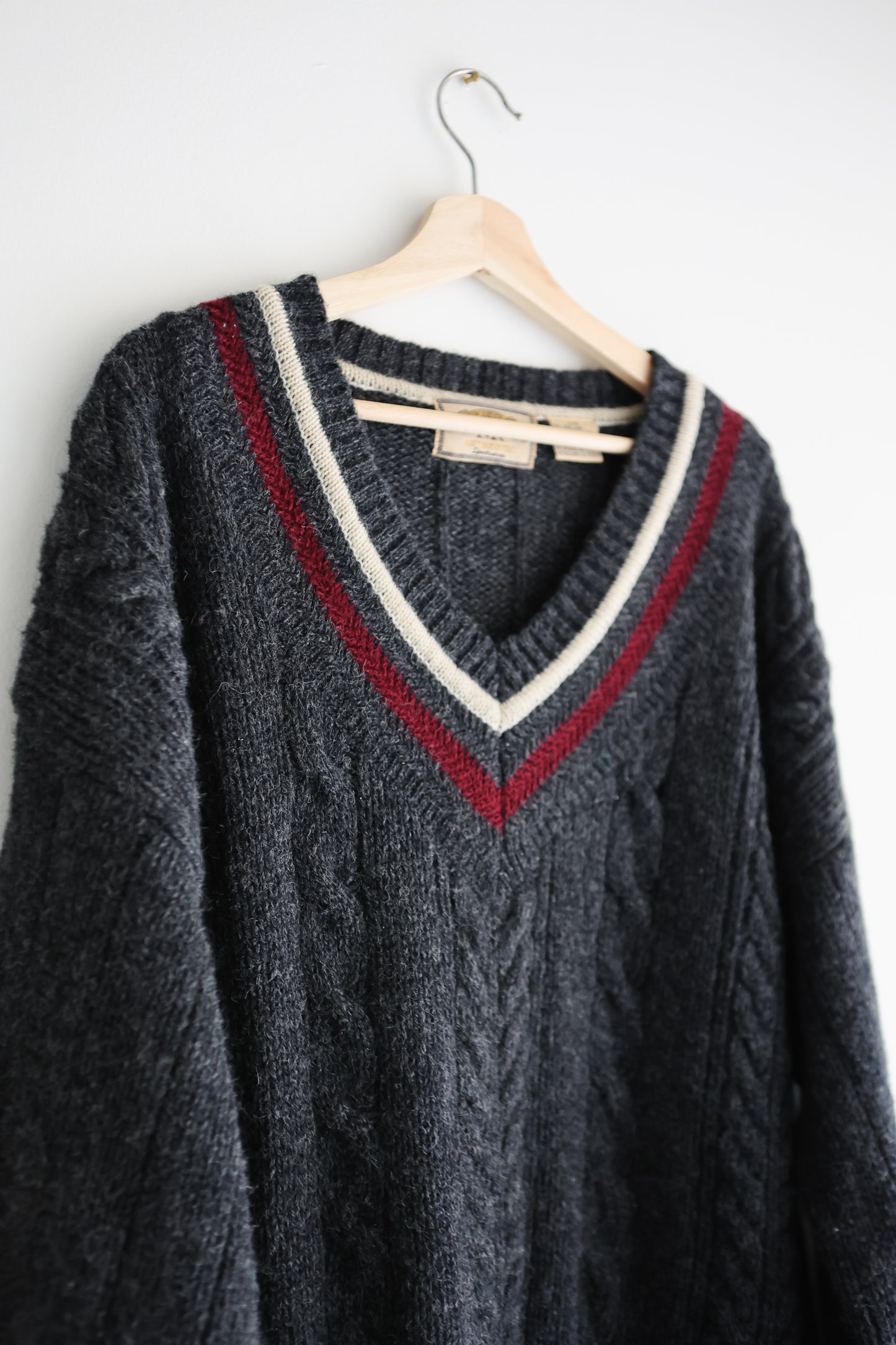 vintage charcoal wool sweater (L)