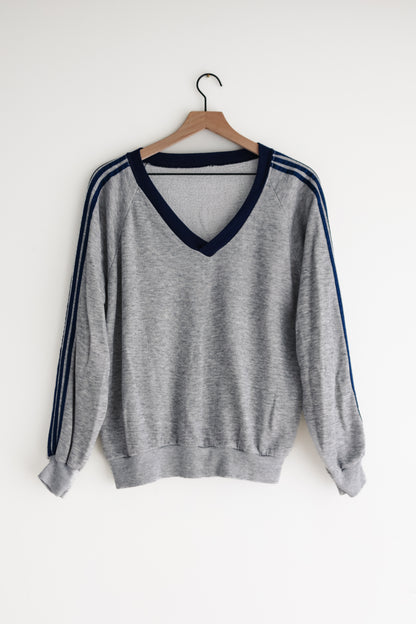 vintage grey raglan sweatshirt (M)