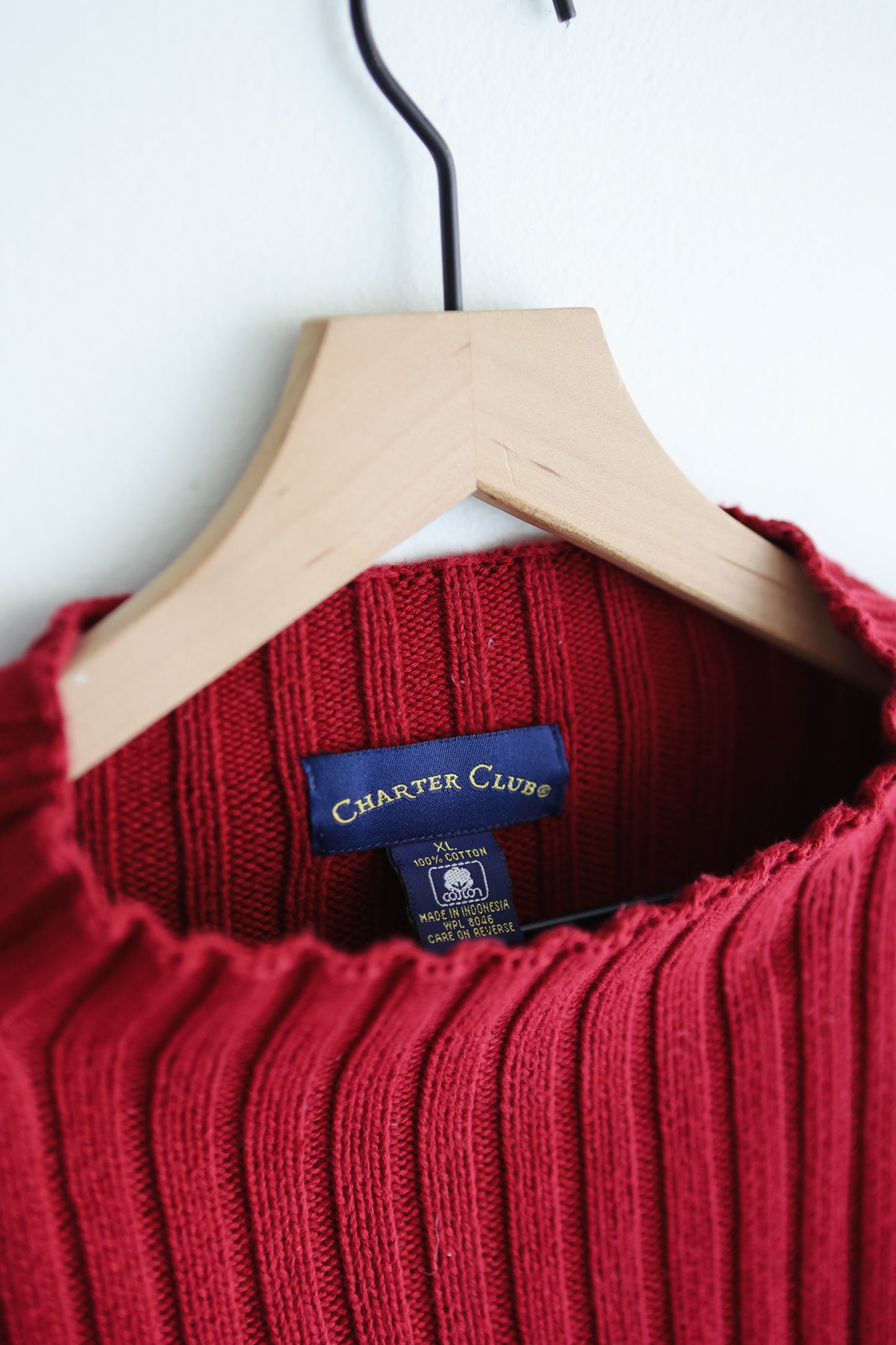 vintage currant red cotton sweater (M)