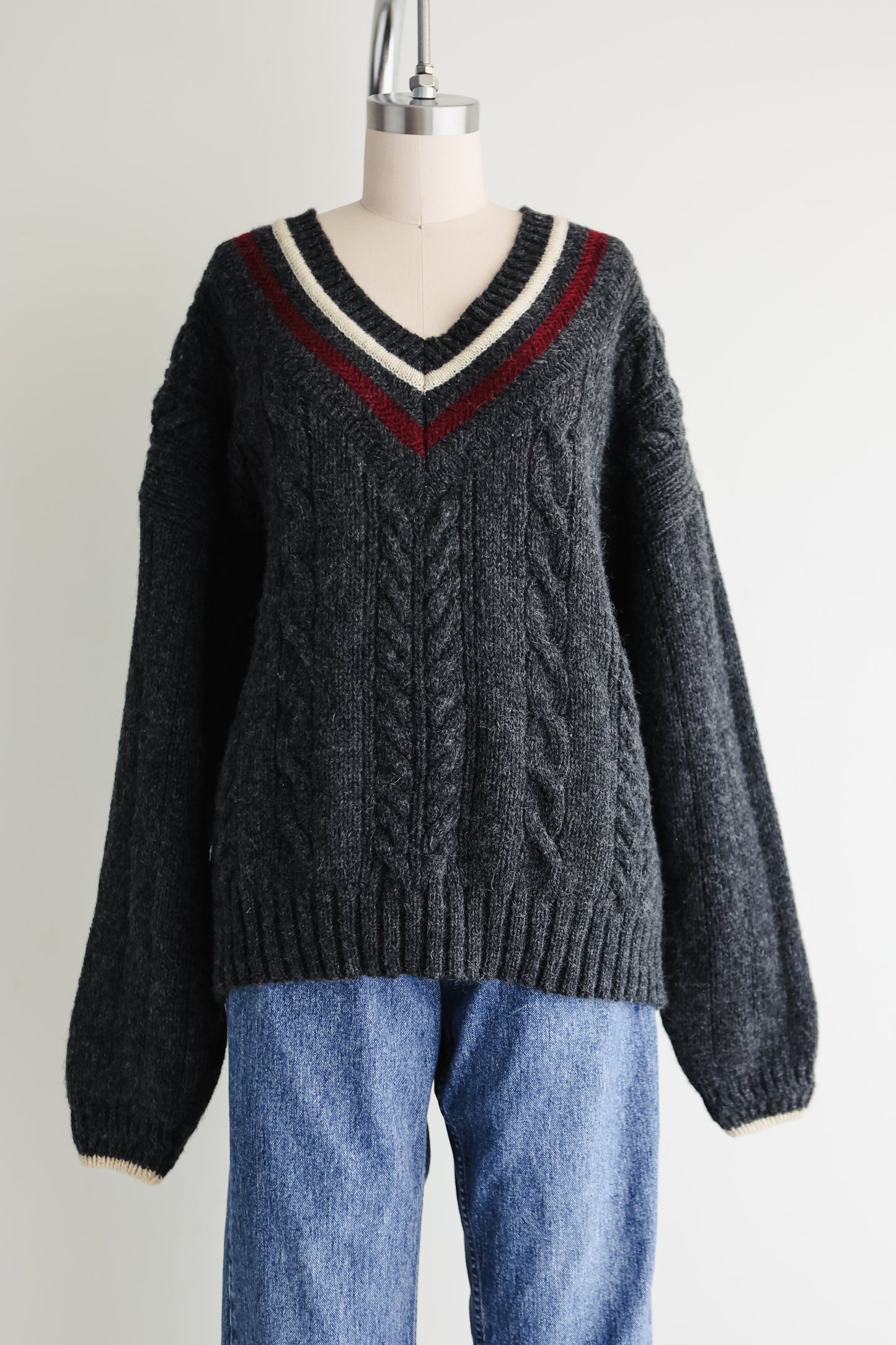 vintage charcoal wool sweater (L)