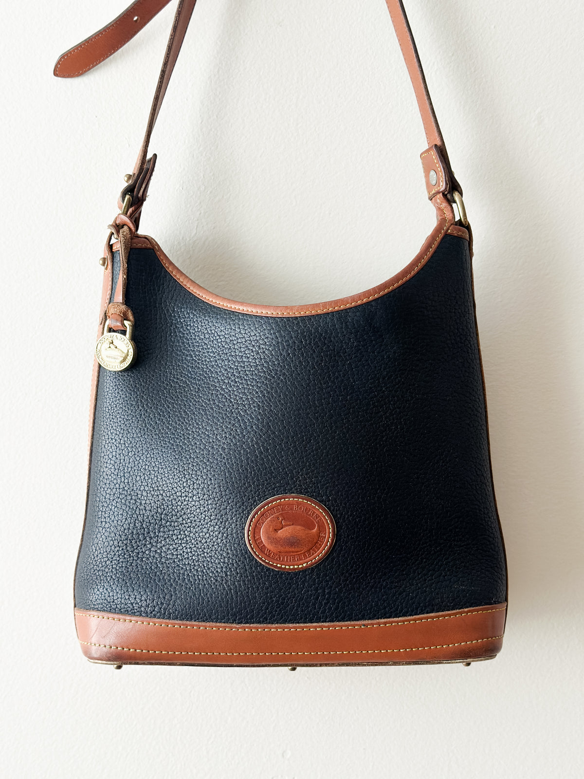vintage 90s Dooney &  Bourke shoulder bag