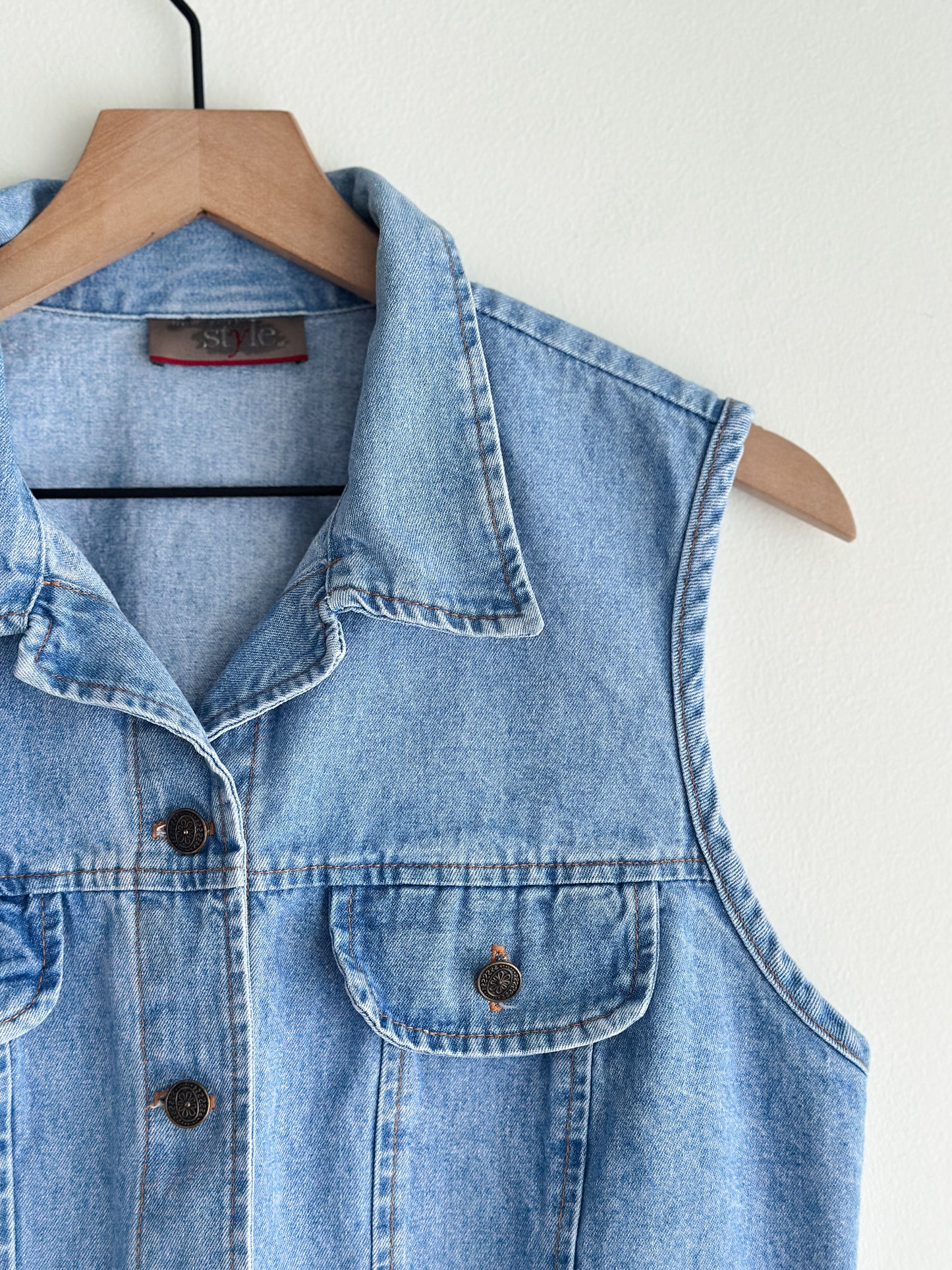 vintage denim crop vest top (M)