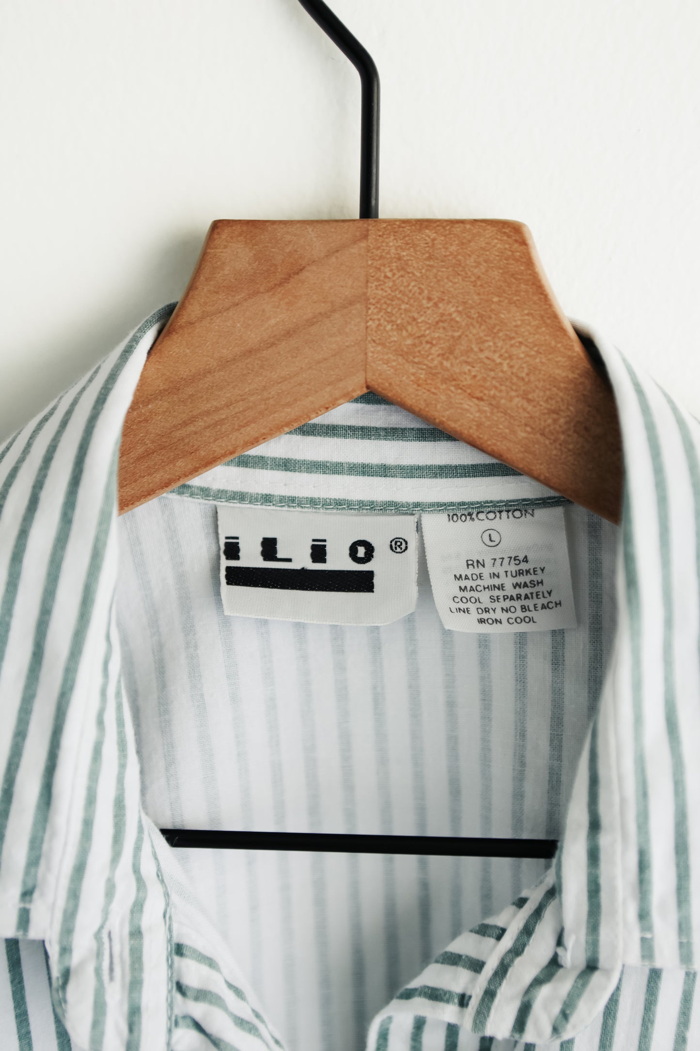 vintage green stripe button down shirt (M/L)