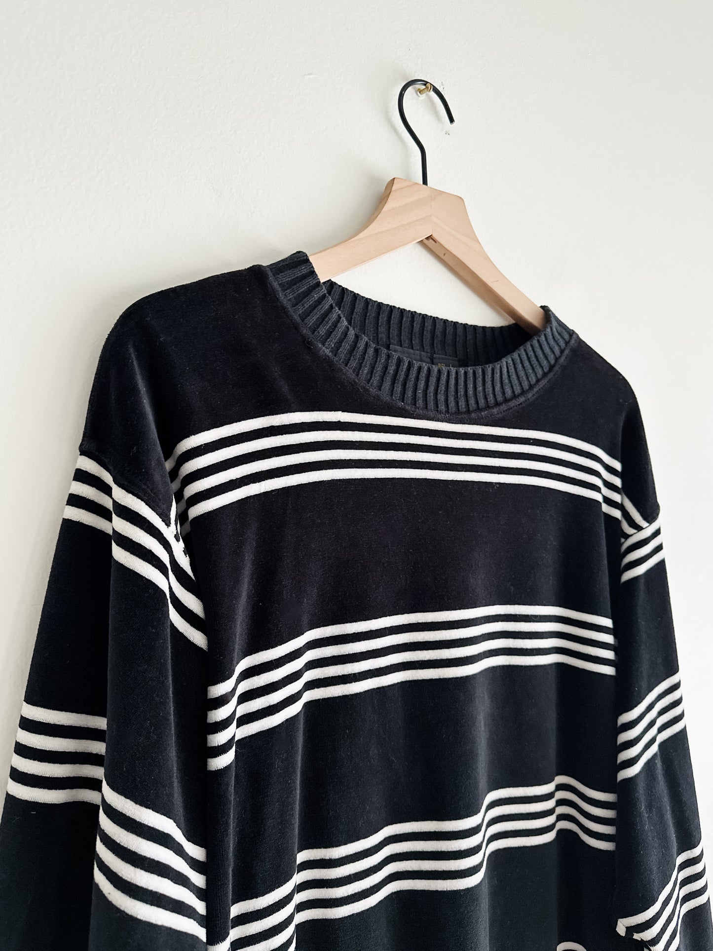 vintage striped velour sweatshirt (L)