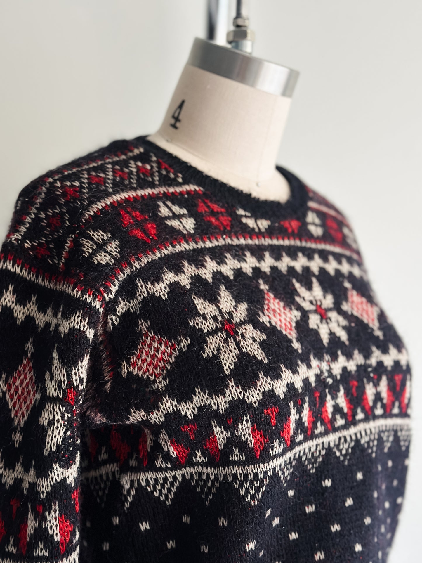 vintage Jantzen wool sweater (S)